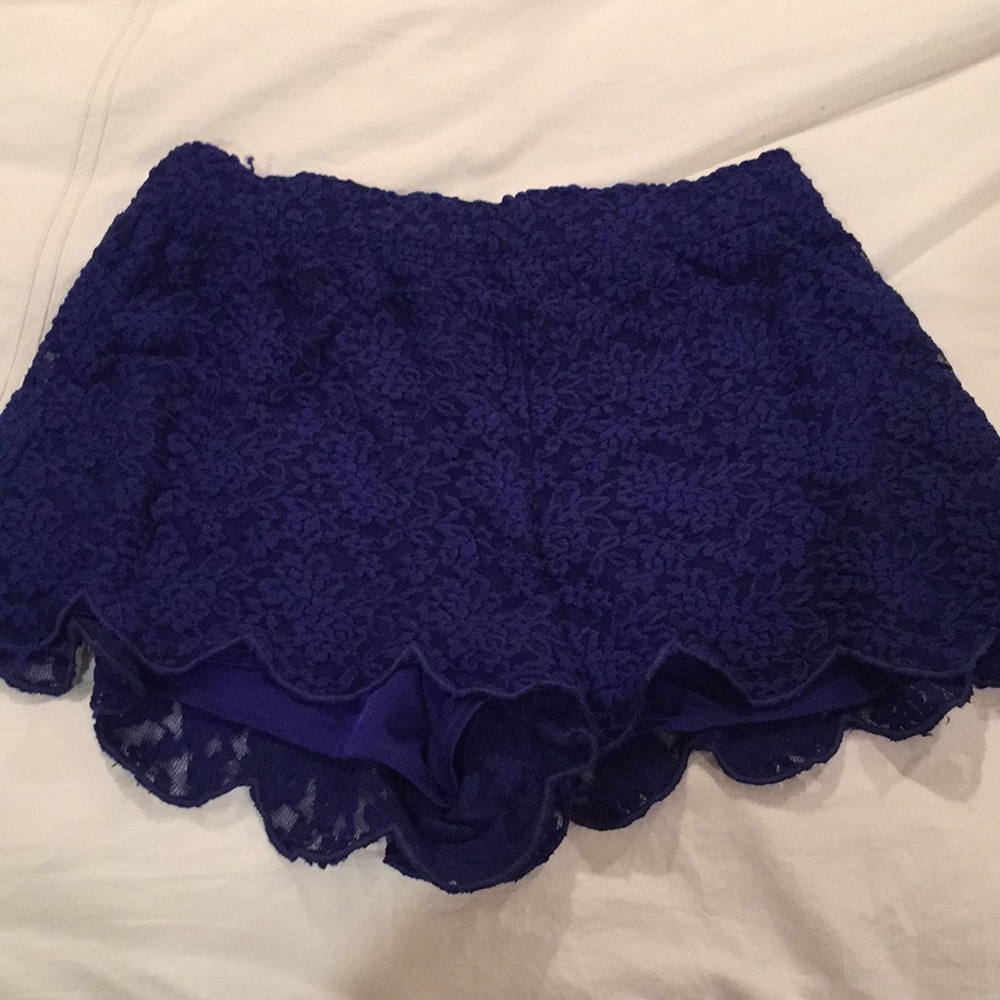 Lace royal blue shorts